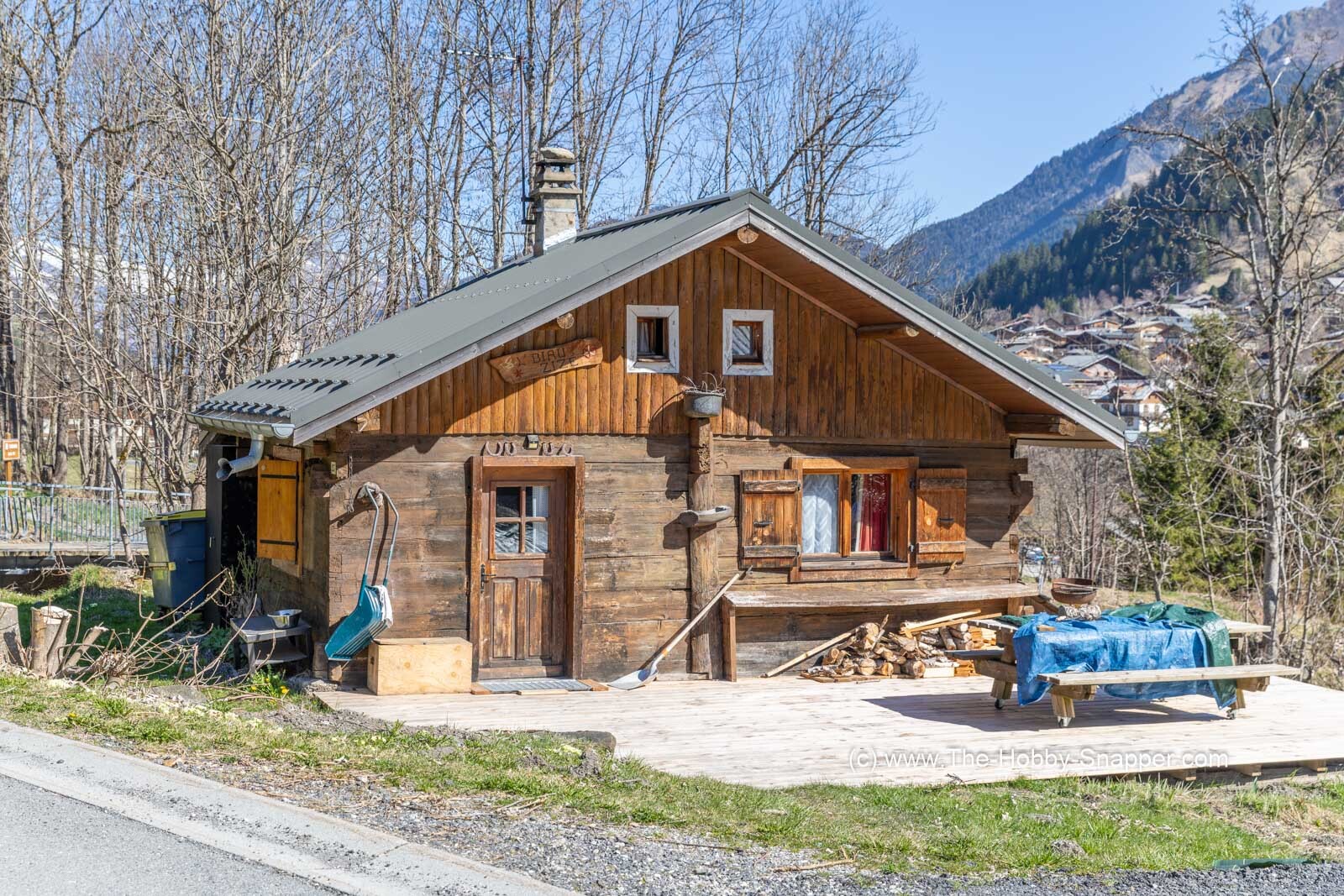 A very small chalet  